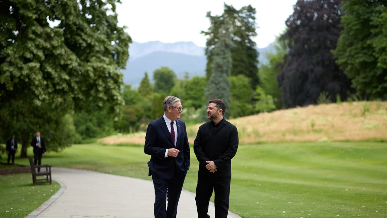 Ukrainian President Volodymyr Zelenskyy with British Prime Minister Keir Starmer (Photo/@ZelenskyyUa) Ukrainian President Volodymyr Zelenskyy with British Prime Minister Keir Starmer (Photo/@ZelenskyyUa)