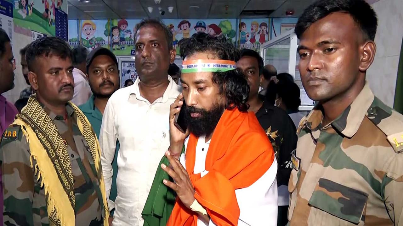 Student leader Devendra Nath Mahato (File photo/ANI) Student leader Devendra Nath Mahato (File photo/ANI)