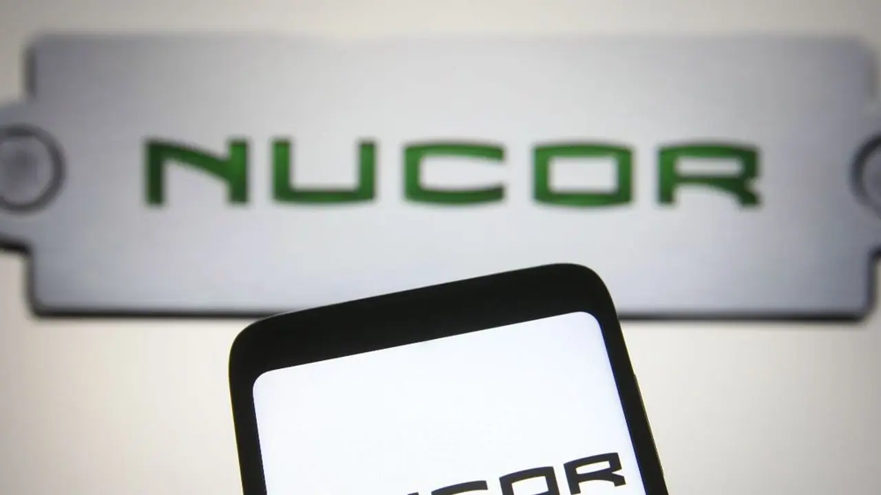 Nucor Stock Tumbles On Weak Guidance Due To Price, Margin Pressures: Retail's Divided