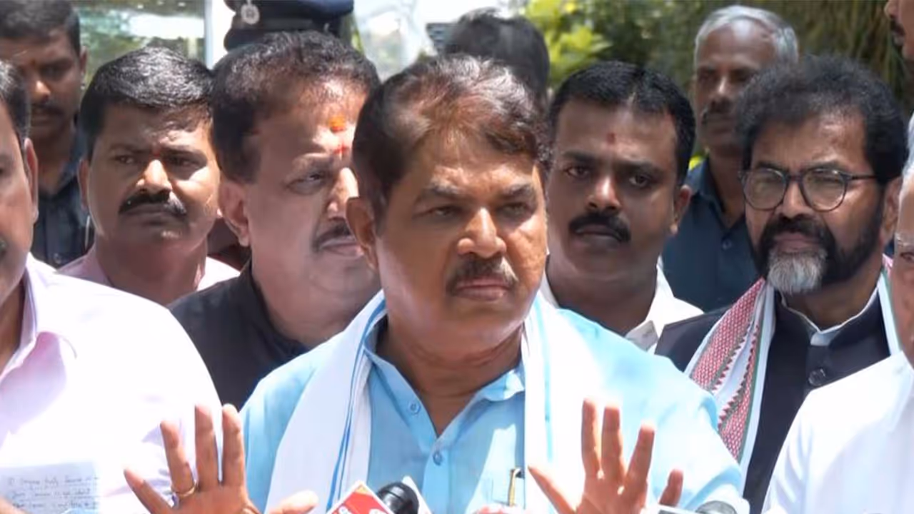 Leader of Opposition in the Karnataka Assembly R Ashoka (Photo/ANI) Leader of Opposition in the Karnataka Assembly R Ashoka (Photo/ANI)