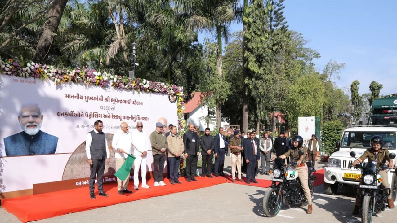 CM Bhupendra Patel flags off 183 vehicles for forest personnel at Sasan Gir (Photo/ANI) CM Bhupendra Patel flags off 183 vehicles for forest personnel at Sasan Gir (Photo/ANI)