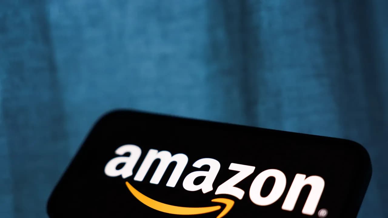 https://stocktwits.com/news articles/markets/equity/amzn stock jumps announces multibillion dollar data center expansion/cZKfHepR73M https://stocktwits.com/news articles/markets/equity/amzn stock jumps announces multibillion dollar data center expansion/cZKfHepR73M