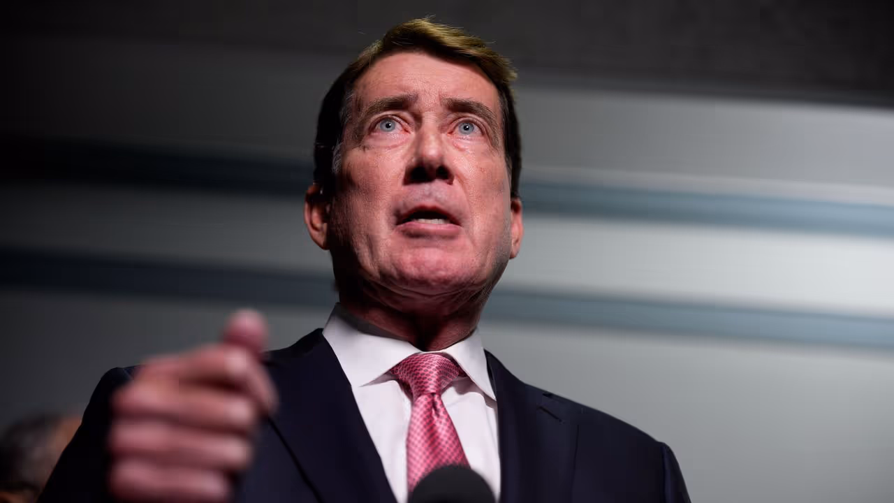https://stocktwits.com/news articles/markets/cryptocurrency/senator bill hagerty genius act treasury demand scott bessent/cZYkYzgRJ8U https://stocktwits.com/news articles/markets/cryptocurrency/senator bill hagerty genius act treasury demand scott bessent/cZYkYzgRJ8U