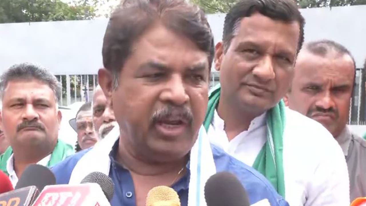 Karnataka Leader of Opposition R Ashoka (Photo/ANI) Karnataka Leader of Opposition R Ashoka (Photo/ANI)