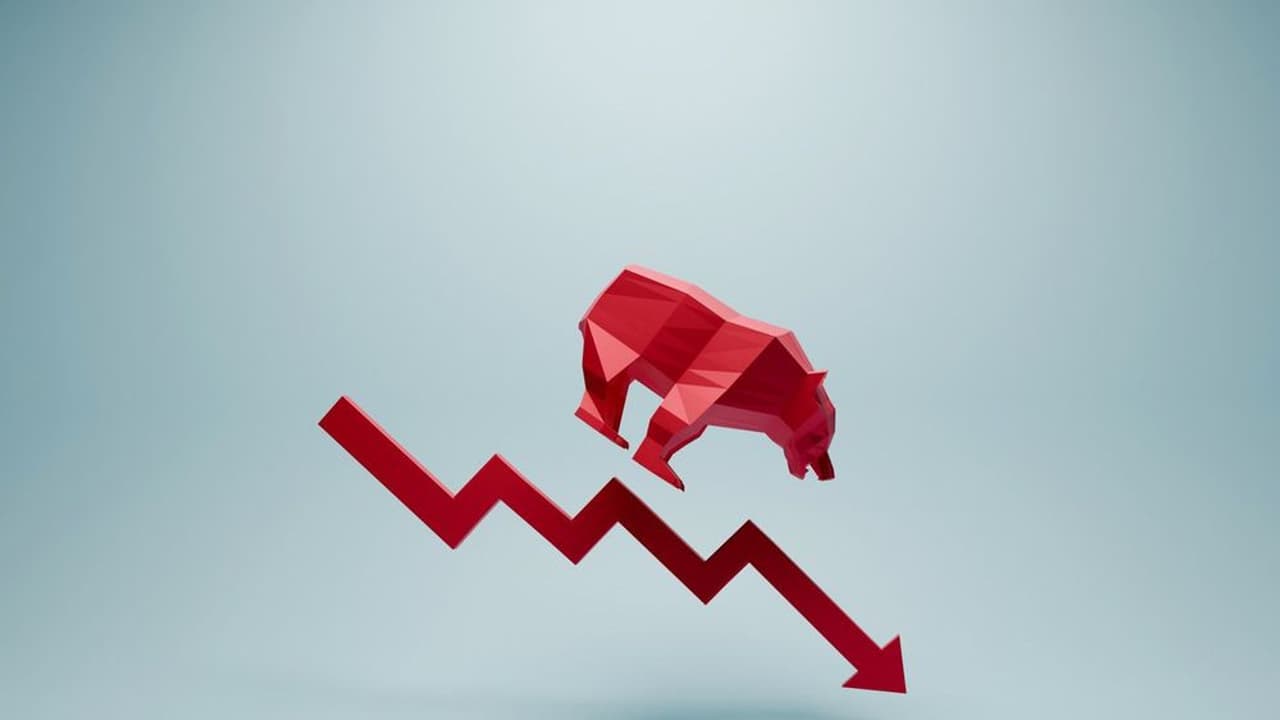 How Are Retail Traders Reacting To Trump Tariffs? Most Say They’re Shorting The Market 