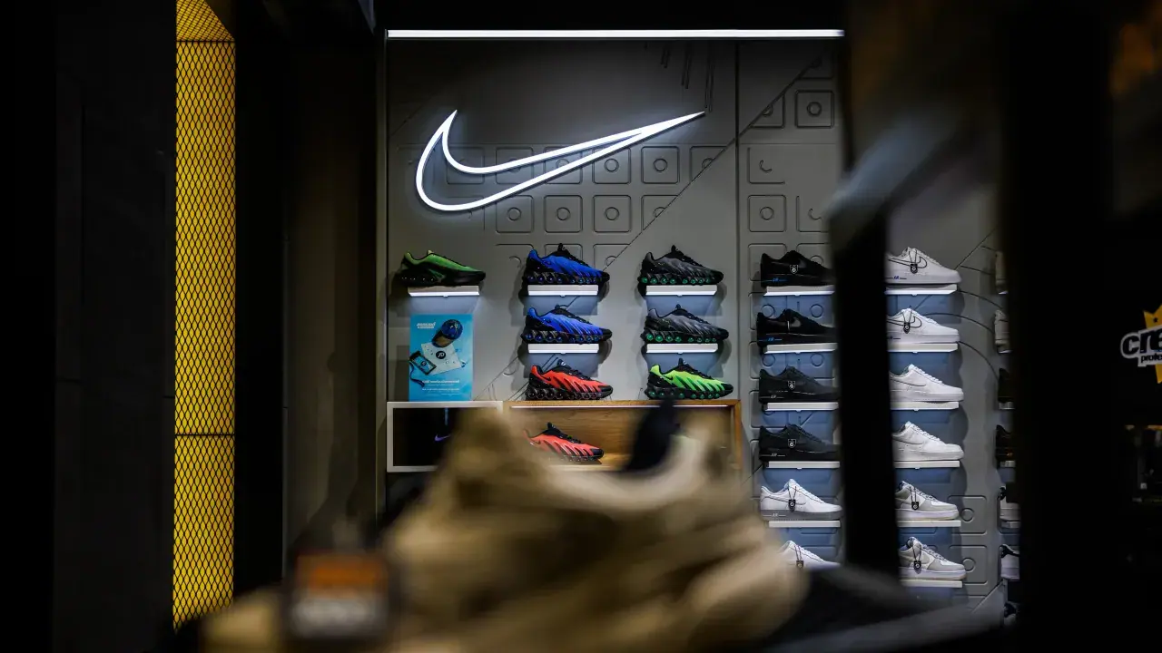 https://stocktwits.com/news articles/markets/equity/nike sees clear path to recovery ahead after q4 beat stock surges after hours/chmg0PPRRId