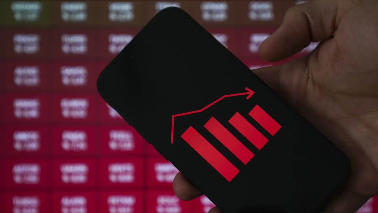https://stocktwits.com/news articles/markets/equity/why did tenx stock crash today/cZojs7wRJON https://stocktwits.com/news articles/markets/equity/why did tenx stock crash today/cZojs7wRJON