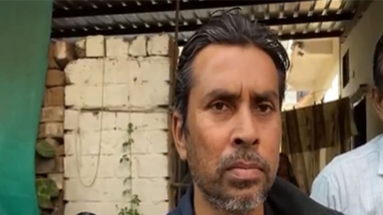 Father of the deceased infant, Sunil Sahu (Photo/ANI) Father of the deceased infant, Sunil Sahu (Photo/ANI)