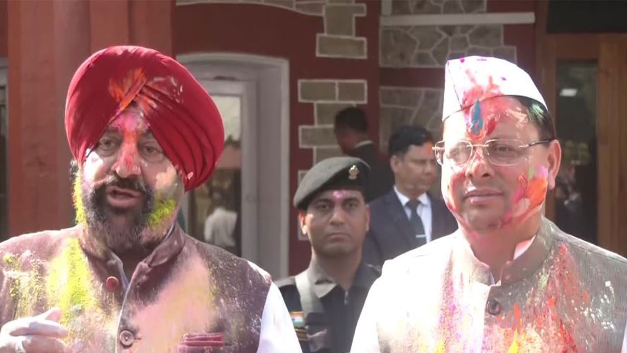 Uttarakhand Governor Lieutenant General Gurmeet Singh (Retd.) and CM Pushkar Singh Dhami. (Photo/ANI) Uttarakhand Governor Lieutenant General Gurmeet Singh (Retd.) and CM Pushkar Singh Dhami. (Photo/ANI)