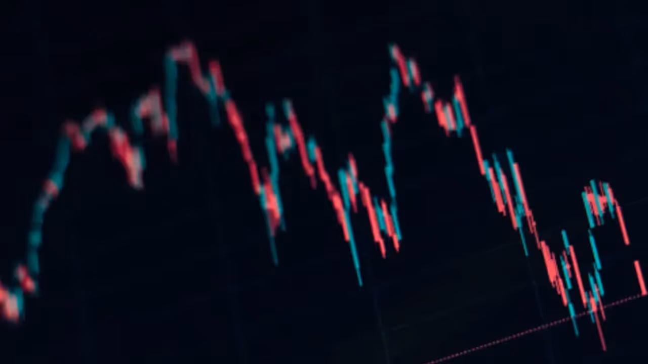 https://stocktwits.com/news-articles/markets/equity/indian-hotels-may-test-800-as-technical-indicators-signal-reversal-sebi-ra-deepak-pal/chmPyt2RR5F