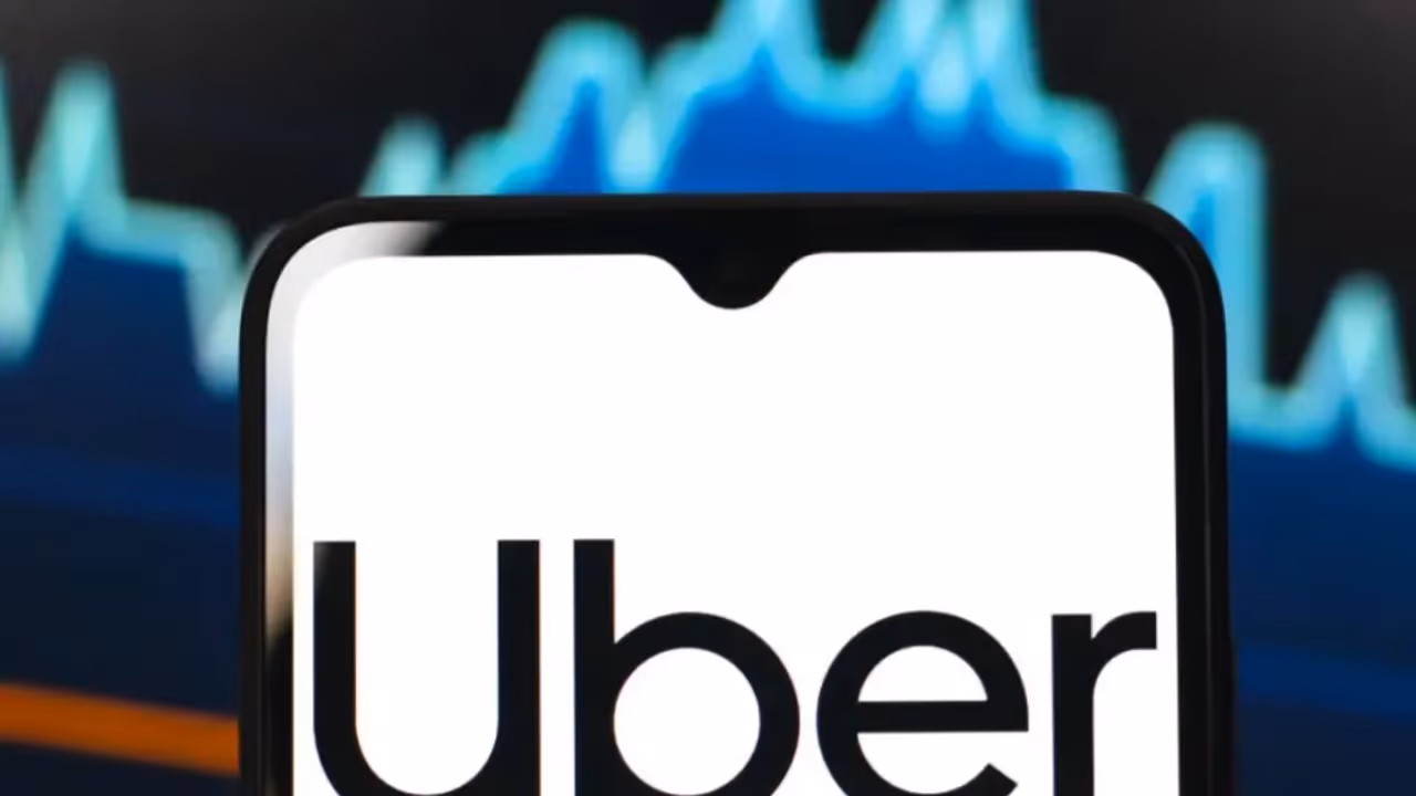 https://stocktwits.com/news-articles/markets/equity/uber-lyft-stocks-drop-after-canaccord-downgrade-citing-autonomous-vehicle-uncertainty/chmgx0PRRID