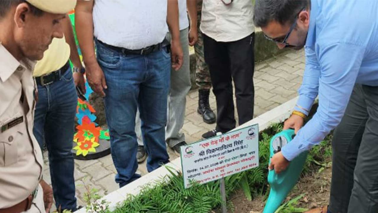 The plantation drive was organised as part of an environmental awareness campaign (Photo/ANI) The plantation drive was organised as part of an environmental awareness campaign (Photo/ANI)