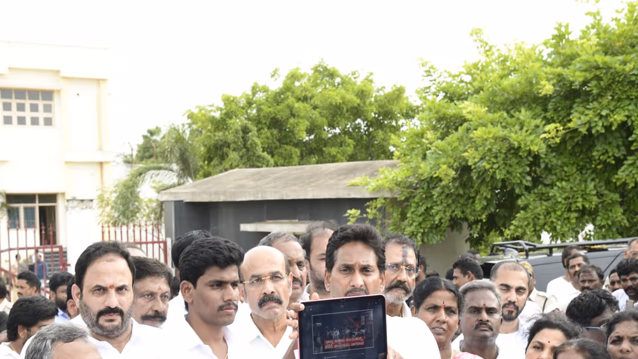 Former Chief Minister and YSRCP President YS Jagan Mohan Reddy (Photo/YSRCP) Former Chief Minister and YSRCP President YS Jagan Mohan Reddy (Photo/YSRCP)