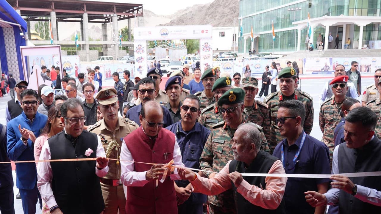 Ladakh LG Vinai Kumar Saxena inaugrated Ladakh Book Festival (Photo/LadakhGovernment) Ladakh LG Vinai Kumar Saxena inaugrated Ladakh Book Festival (Photo/LadakhGovernment)