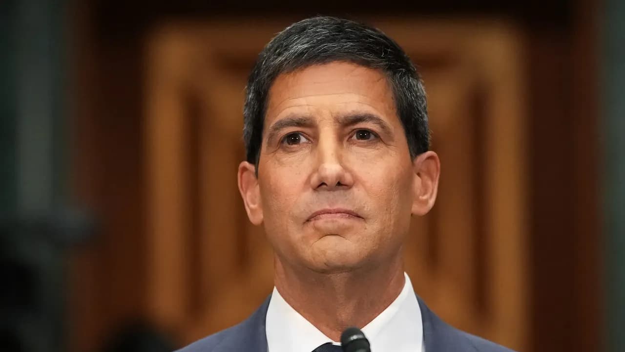https://stocktwits.com/news articles/markets/equity/kevin warsh first fed meeting as chair matter more than rate decision/cZKWoucR7EH https://stocktwits.com/news articles/markets/equity/kevin warsh first fed meeting as chair matter more than rate decision/cZKWoucR7EH