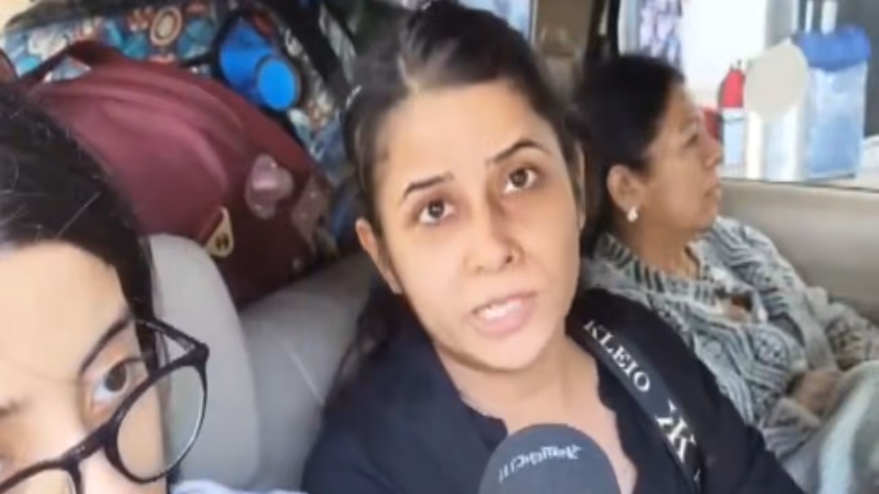 Passengers narrate frustration over flight disruptions. (Photo/ANI)