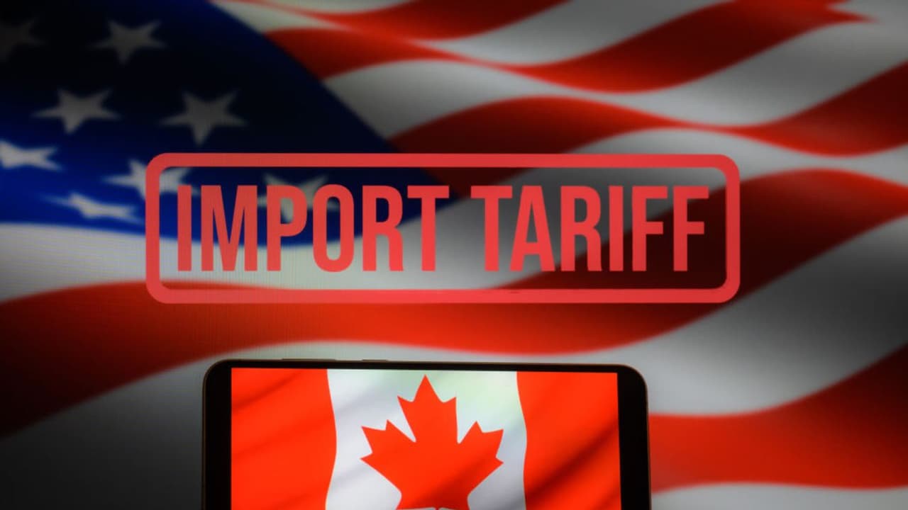 Trump Tariffs: Majority Of Stocktwits Users Predict Downside Risk For Market’s Over 2 Year Bull Run While Economist Calls It ‘Bully Strategy’ Trump Tariffs: Majority Of Stocktwits Users Predict Downside Risk For Market’s Over 2 Year Bull Run While Economist Calls It ‘Bully Strategy’