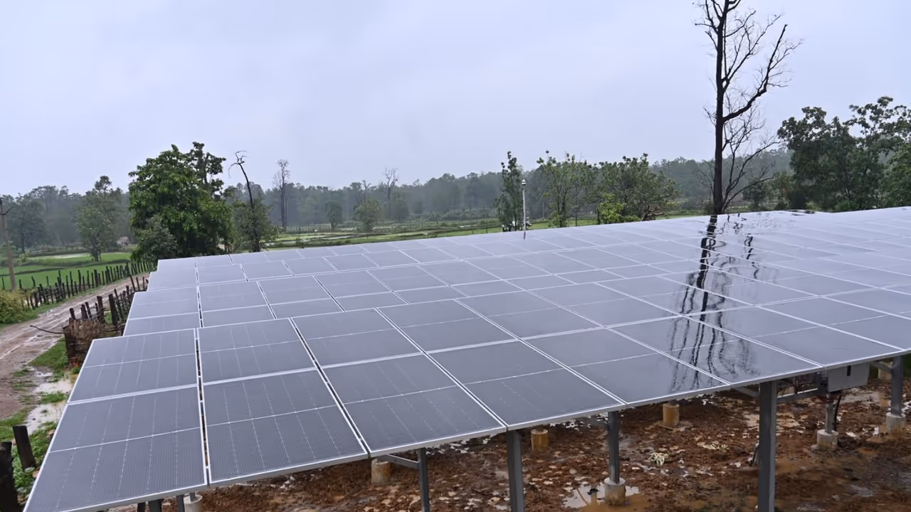 Thenhi emerges as symbol of energy self reliance, clean energy in rural areas (Photo/ANI) Thenhi emerges as symbol of energy self reliance, clean energy in rural areas (Photo/ANI)