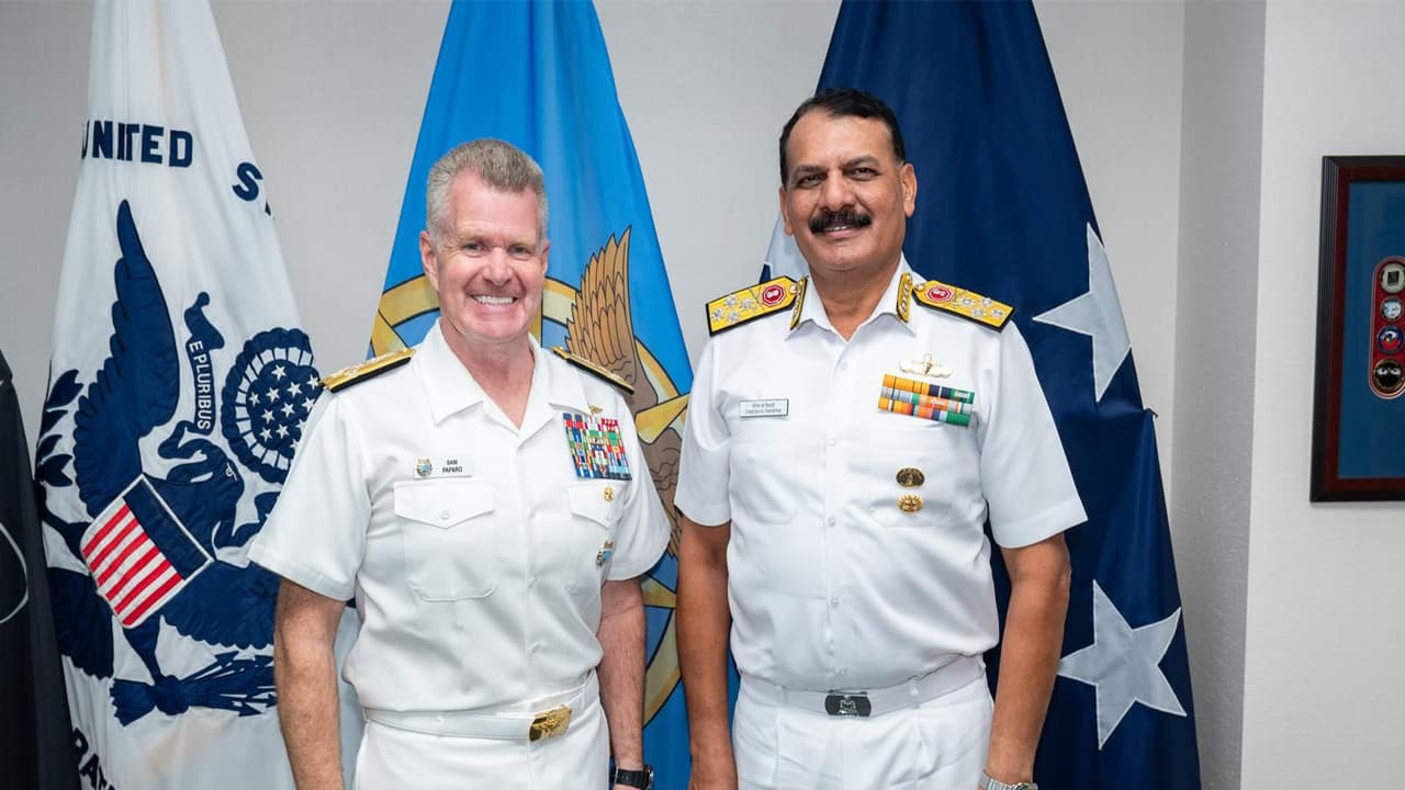 Indian, US naval chief's deepen Indo Pacific security talks (Photo:X/@indiannavy) Indian, US naval chief's deepen Indo Pacific security talks (Photo:X/@indiannavy)