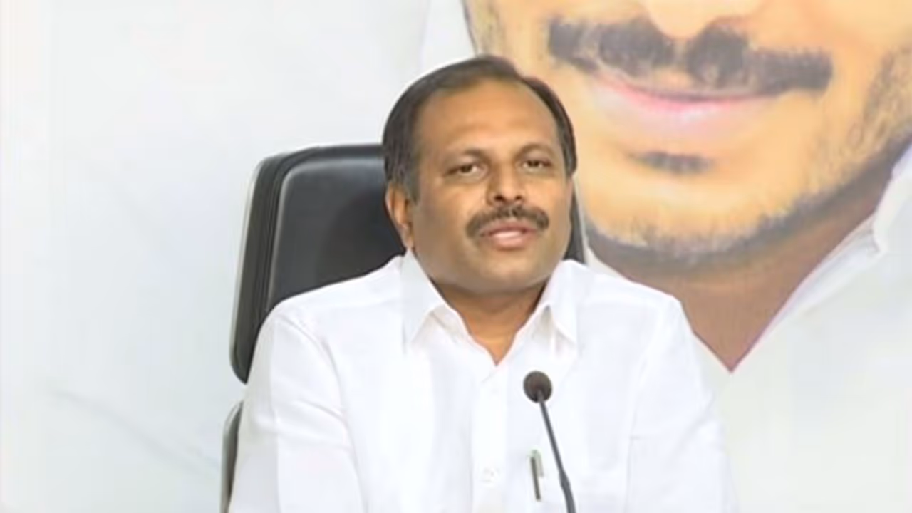 YSRCP spokesperson Gadikota Srikanth Reddy (File photo/ANI) YSRCP spokesperson Gadikota Srikanth Reddy (File photo/ANI)