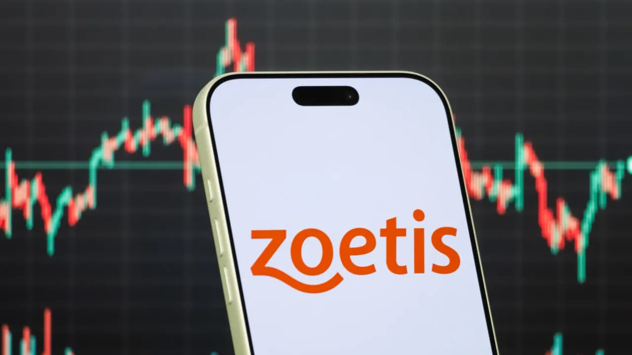 https://stocktwits.com/news articles/markets/equity/this analyst thinks stabilization for zoetis products could be several quarters away/cZm3BDFR7Km https://stocktwits.com/news articles/markets/equity/this analyst thinks stabilization for zoetis products could be several quarters away/cZm3BDFR7Km