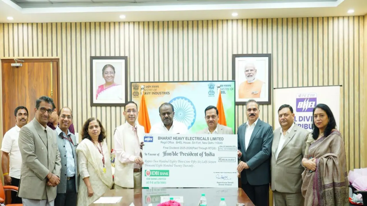 BHEL presents FY26 final dividend cheque to Union Minister H D Kumaraswamy in New Delhi (Photo/X@hd_kumaraswamy) BHEL presents FY26 final dividend cheque to Union Minister H D Kumaraswamy in New Delhi (Photo/X@hd_kumaraswamy)