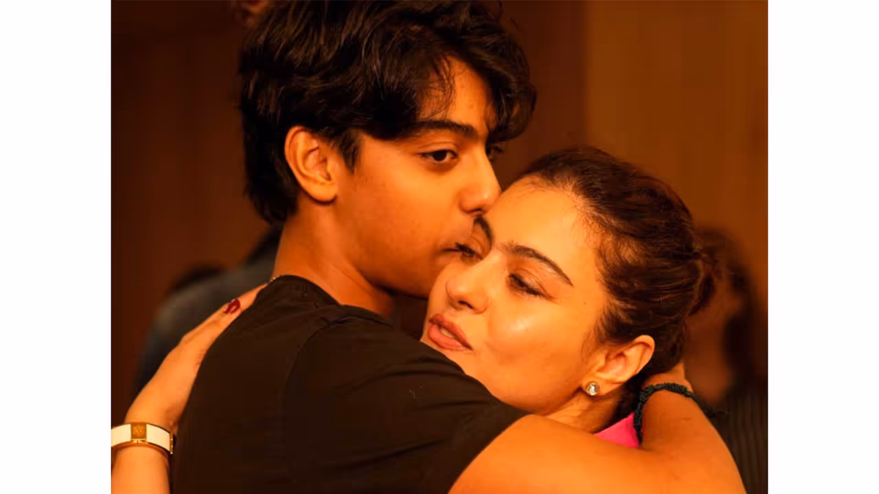 Yug with Kajol (Photo/Instagram/@kajol) Yug with Kajol (Photo/Instagram/@kajol)