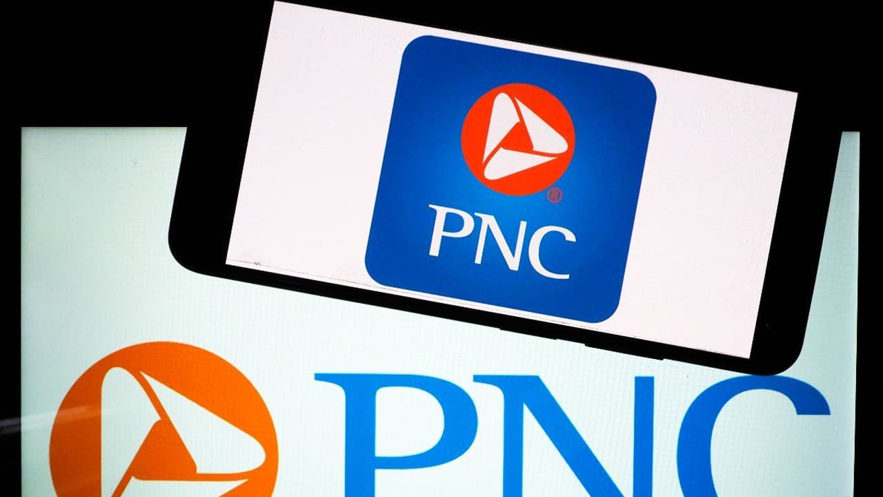 PNC Financial Stock Falls As Lower Q1 NII, Loan Projections Outweigh Q4 Profit Beat : Retail Shrugs It Off