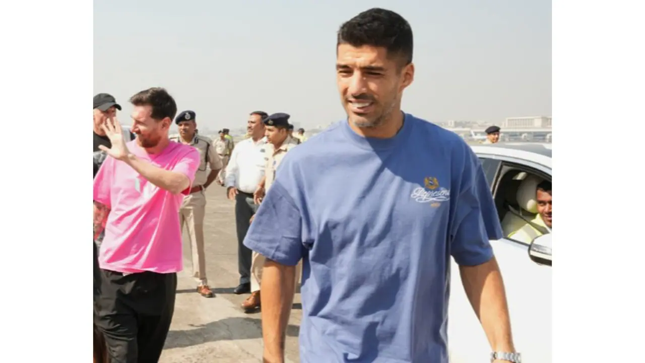 Luis Suarez and Lionel Messi. (Photo: @CSMIA_Official) Luis Suarez and Lionel Messi. (Photo: @CSMIA_Official)