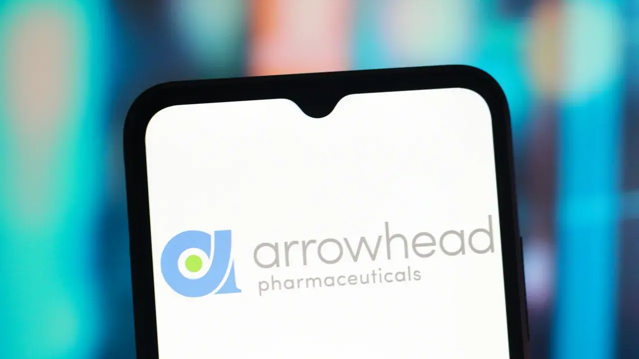 https://stocktwits.com/news articles/markets/equity/arwr stock goldman sachs resumes coverage with 74 target as clinical catalysts near/cZM7CC9RB95 https://stocktwits.com/news articles/markets/equity/arwr stock goldman sachs resumes coverage with 74 target as clinical catalysts near/cZM7CC9RB95