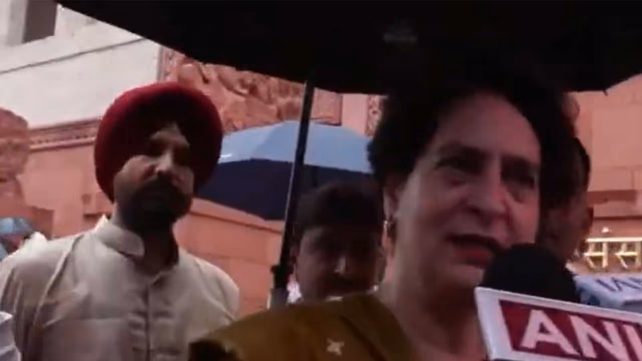 Congress MP Priyanka Gandhi (Photo : ANI) Congress MP Priyanka Gandhi (Photo : ANI)