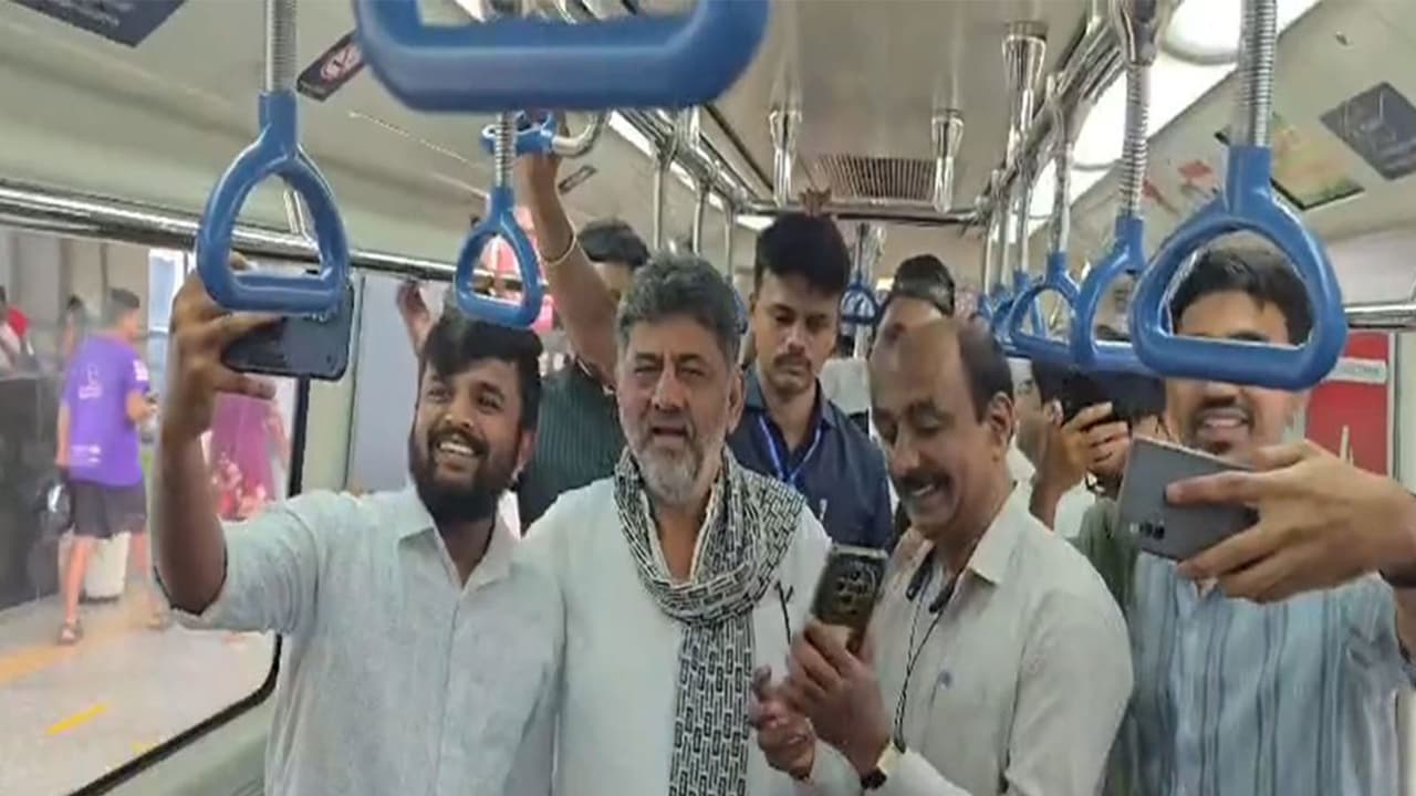 Karnataka Chief Minister DK Shivakumar travels by Bengaluru metro (Photo/ANI) Karnataka Chief Minister DK Shivakumar travels by Bengaluru metro (Photo/ANI)