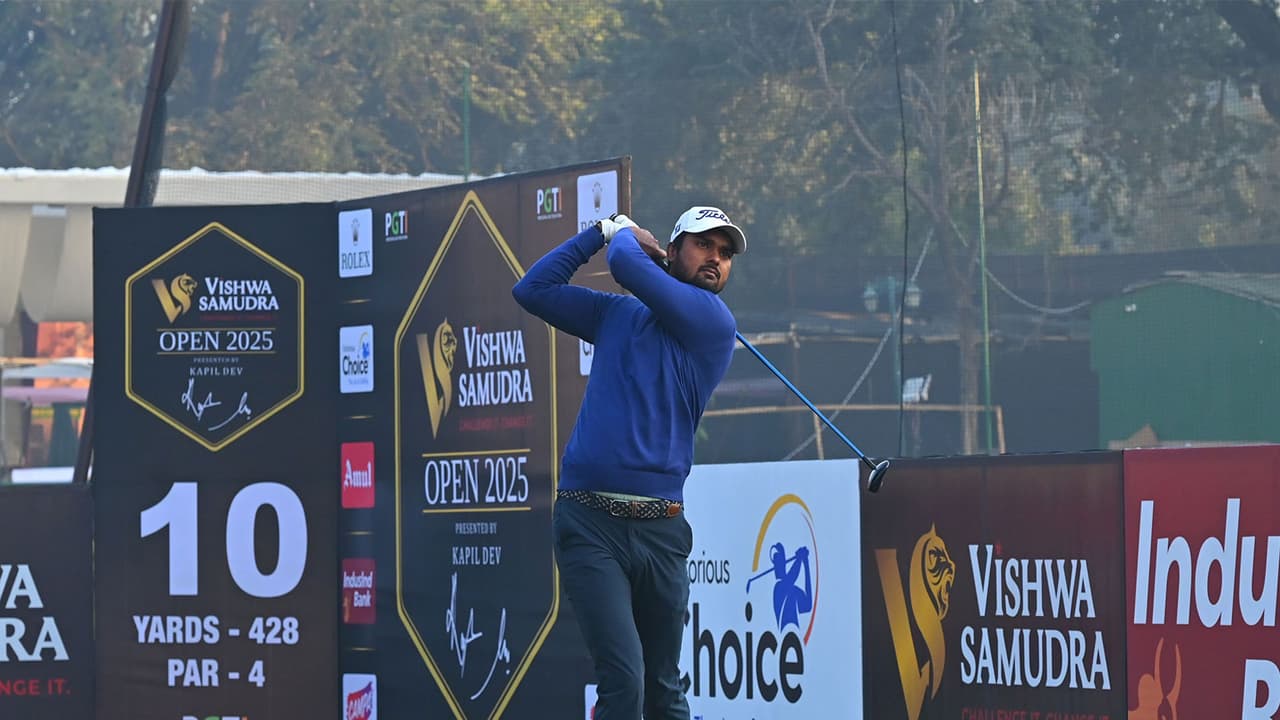 Jairaj Singh Sandhu in action during day 1 of Vishwa Samudra Open 2025 (Image: PGTI) Jairaj Singh Sandhu in action during day 1 of Vishwa Samudra Open 2025 (Image: PGTI)