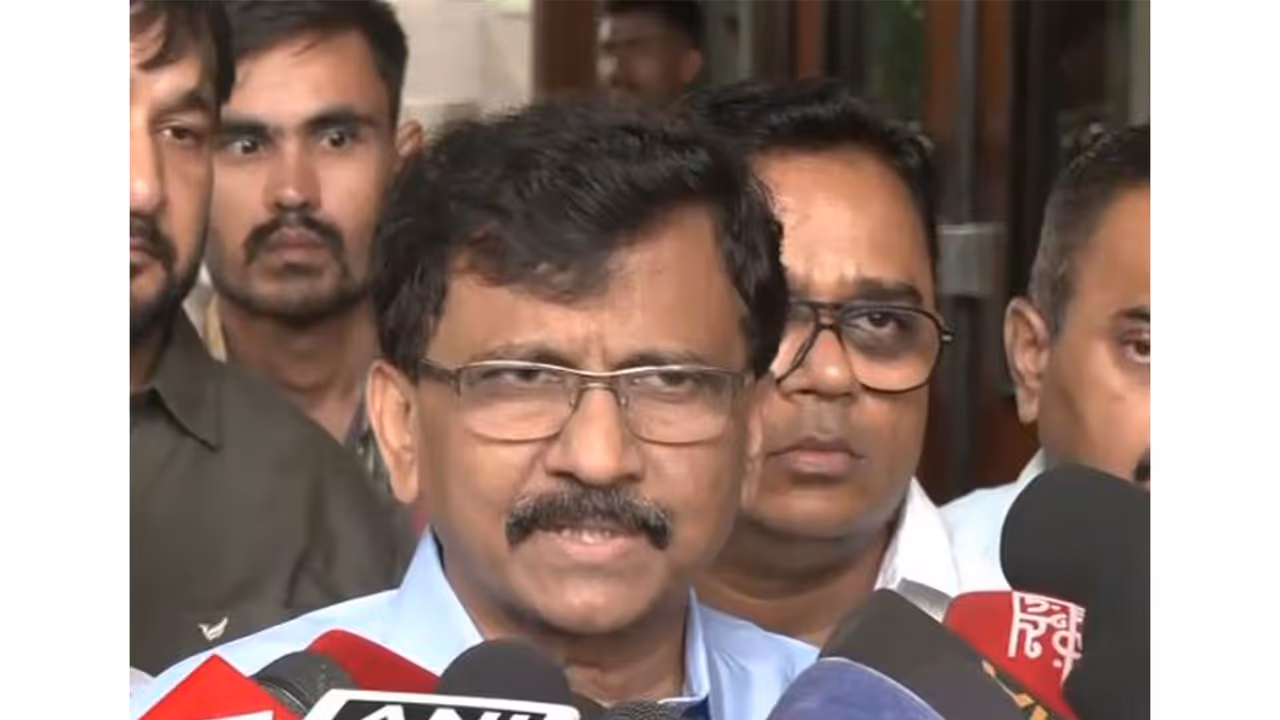 Shiv Sena (UBT) MP Sanjay Raut (Photo/ANI) Shiv Sena (UBT) MP Sanjay Raut (Photo/ANI)