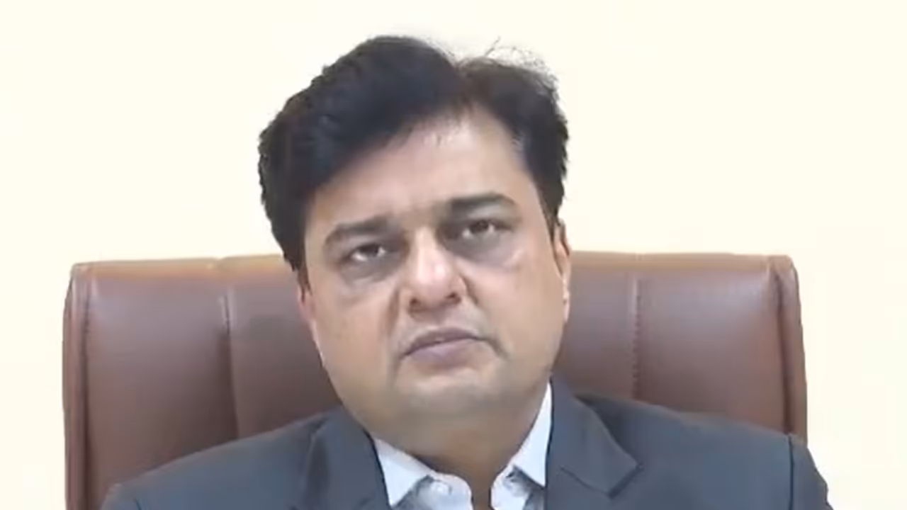 Gujarat CEO Hareet Shukla (Photo/ @CEOGujarat) Gujarat CEO Hareet Shukla (Photo/ @CEOGujarat)