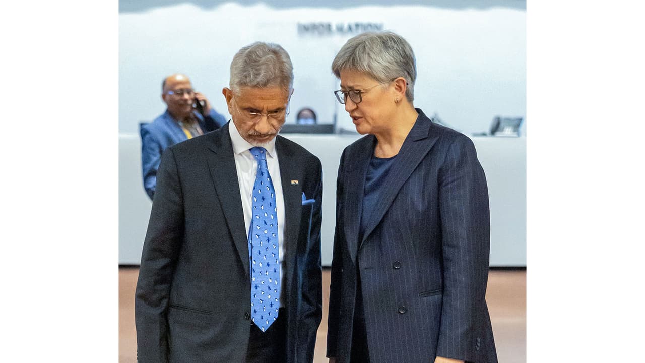  External Affairs Minister S. Jaishankar with his Australian counterpart Penny Wong (File Photo/ANI)
