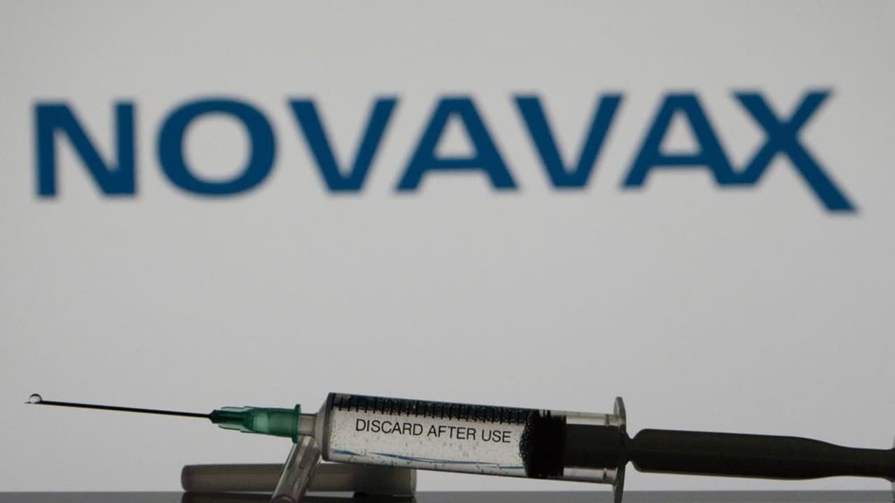 https://stocktwits.com/news articles/markets/equity/novavax amends deal with sanofi broadens partnership/chDDB6dR3BH