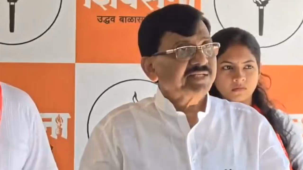 Shiv Sena (UBT) leader Sanjay Raut (Photo/ ANI) Shiv Sena (UBT) leader Sanjay Raut (Photo/ ANI)