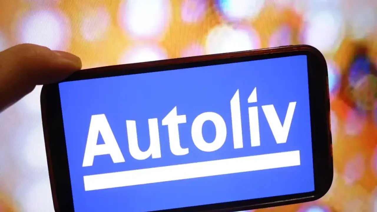 https://stocktwits.com/news-articles/markets/equity/autoliv-reiterates-2025-guidance-long-term-growth-target/chkuO6jRbwo