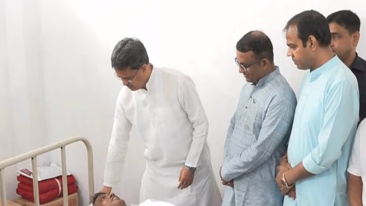 Tripura CM Manik Saha at blood donation camp (Photo/ANI) Tripura CM Manik Saha at blood donation camp (Photo/ANI)