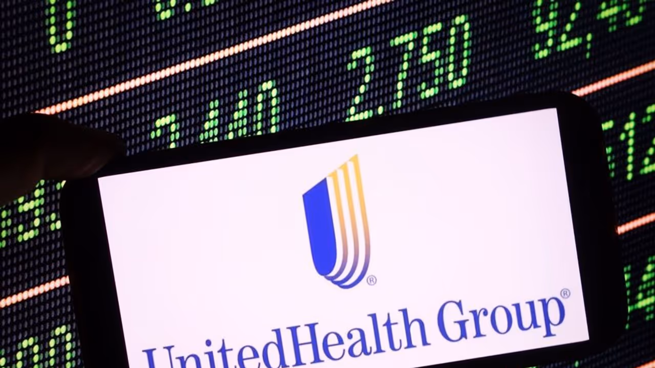 https://stocktwits.com/news articles/markets/equity/united health retail traders optimism abounds despite stock drop triggered by multiple negative headlines/ch8WUAGR58O