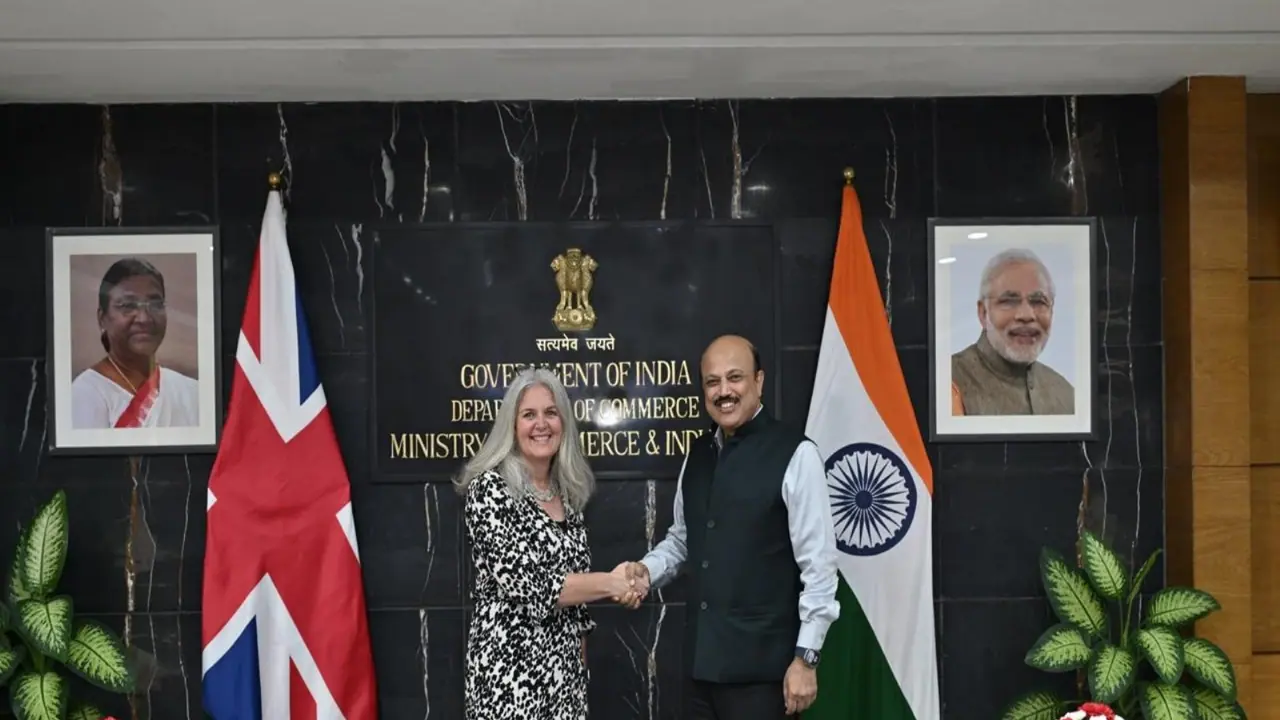 Commerce Secretary Rajesh Agrawal with UK Permanent Secretary Amanda Brooks (Photo: X@RajeshAgrawal94) Commerce Secretary Rajesh Agrawal with UK Permanent Secretary Amanda Brooks (Photo: X@RajeshAgrawal94)