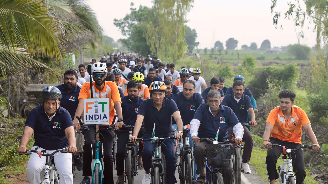 Sports Minister Mansukh Mandaviya with cyclists at Hanol Village in Bhavnagar. (Photo: X/ @mansukhmandviya) Sports Minister Mansukh Mandaviya with cyclists at Hanol Village in Bhavnagar. (Photo: X/ @mansukhmandviya)