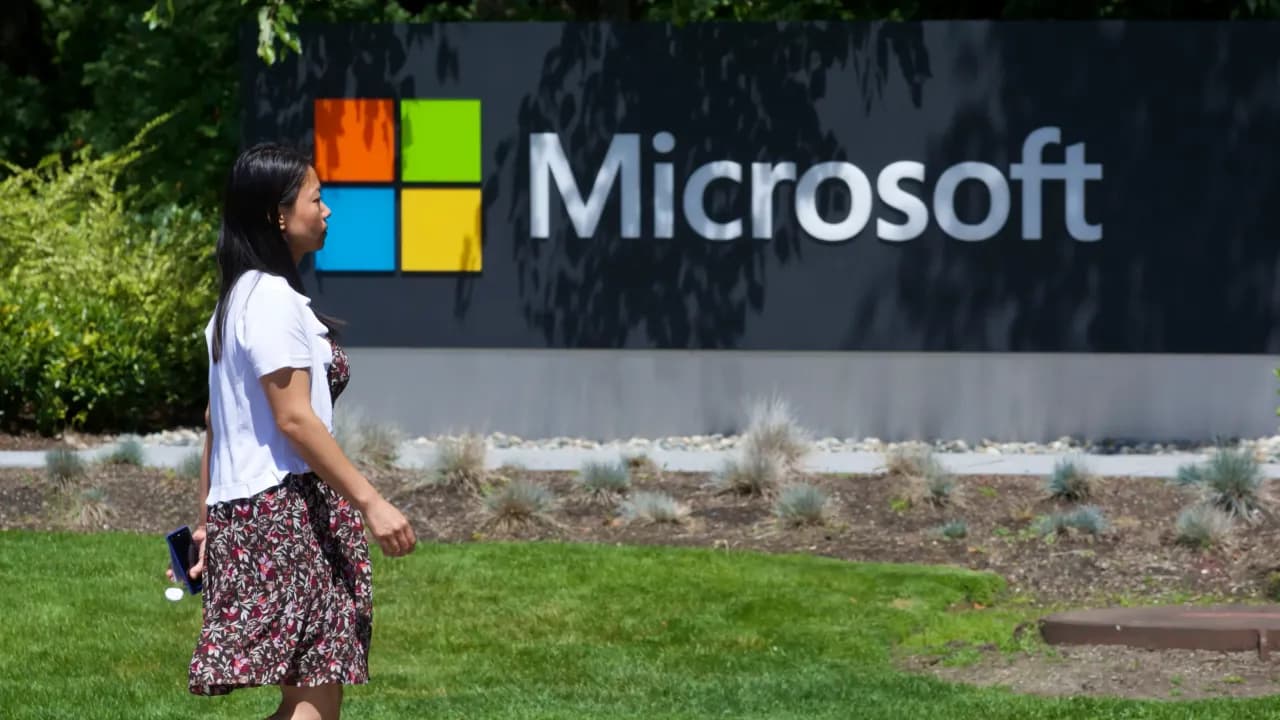 https://stocktwits.com/news articles/markets/equity/msft stock jumps 2 microsoft looks to save cost by reportedly swapping open ai anthropic models for in house ai/cZmls7mR7Zk https://stocktwits.com/news articles/markets/equity/msft stock jumps 2 microsoft looks to save cost by reportedly swapping open ai anthropic models for in house ai/cZmls7mR7Zk