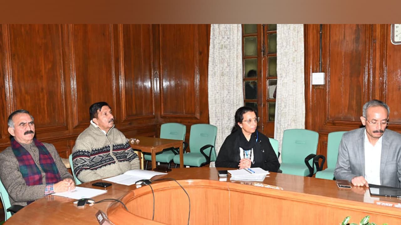 Himachal Pradesh Chief Minister Sukhvinder Singh Sukhu and Deputy Chief Minister Mukesh Agnihotri (Photo/ANI) Himachal Pradesh Chief Minister Sukhvinder Singh Sukhu and Deputy Chief Minister Mukesh Agnihotri (Photo/ANI)