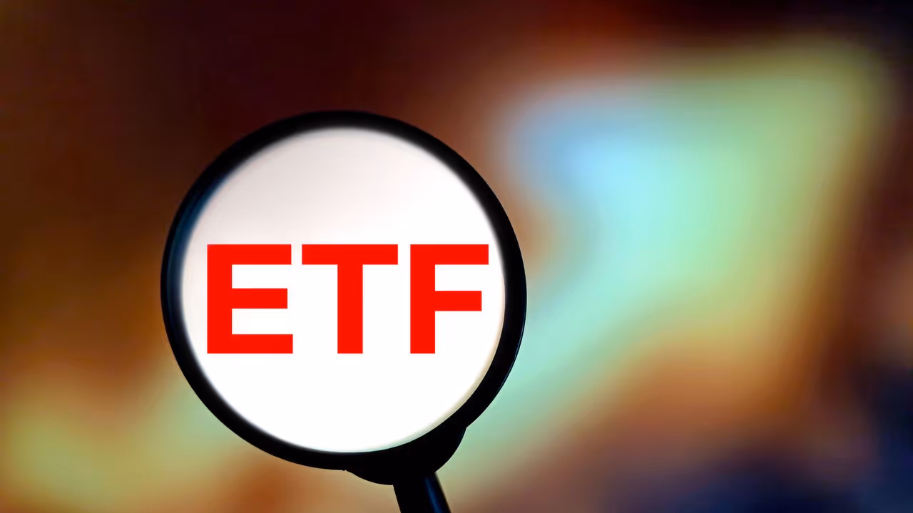 https://stocktwits.com/news articles/markets/equity/insurance et fs top defensive sector chart in july/cZ8x0xTRJ55 https://stocktwits.com/news articles/markets/equity/insurance et fs top defensive sector chart in july/cZ8x0xTRJ55