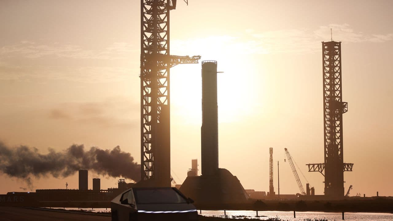 https://stocktwits.com/news articles/markets/equity/spcx stock climbs back above ipo price cathie wood s ark invest sees 28 5 trillion opportunity/cZokcTyRJfX https://stocktwits.com/news articles/markets/equity/spcx stock climbs back above ipo price cathie wood s ark invest sees 28 5 trillion opportunity/cZokcTyRJfX