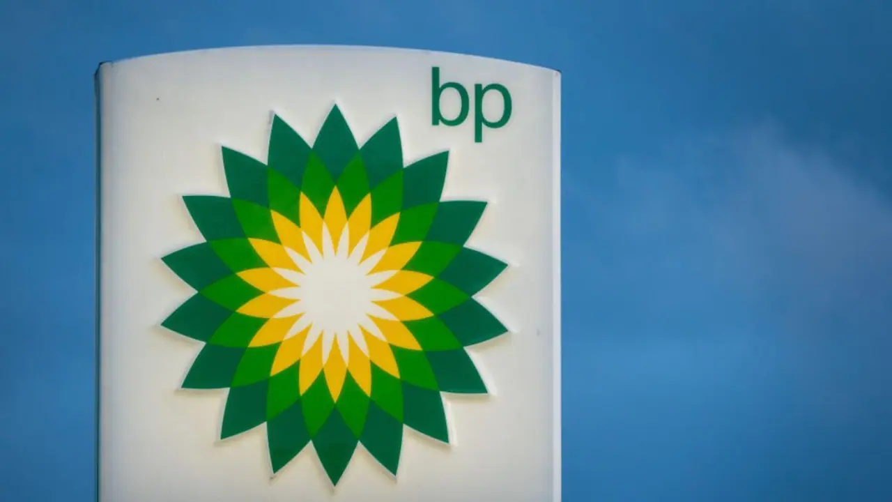 BP To Lift Fossil Fuel Production, Curb Energy Transition Spending: Retail Has Mixed Feelings