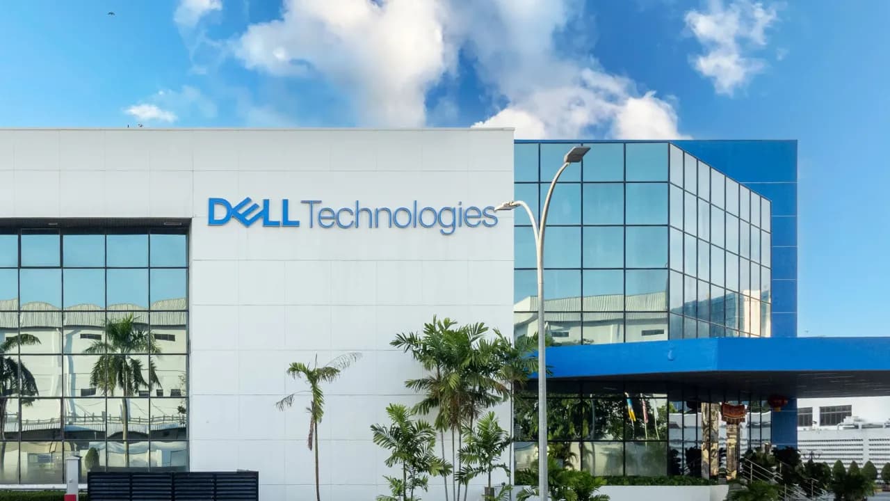 https://stocktwits.com/news articles/markets/equity/dell technologies lift annual revenue outlook by 25 b/cZsoxGvRJMt https://stocktwits.com/news articles/markets/equity/dell technologies lift annual revenue outlook by 25 b/cZsoxGvRJMt