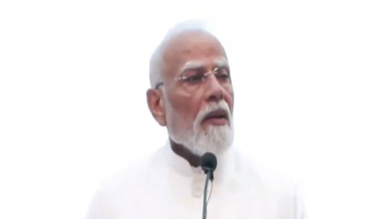 PM Modia ddresses Indonesia's Parliament (Photo/Youtube@Narendramodi) PM Modia ddresses Indonesia's Parliament (Photo/Youtube@Narendramodi)